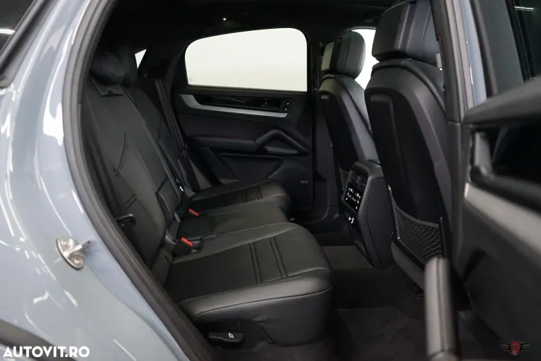 Porsche Cayenne Coupe din 2024 cu 34.200 km - oferta POR180106 - foto 20