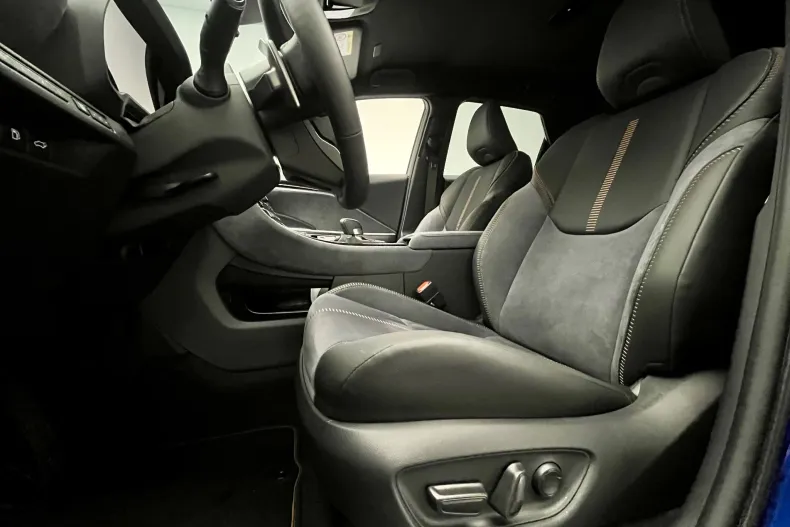 Lexus LBX din 2025 cu 6 km - oferta LEX180109 - foto 11