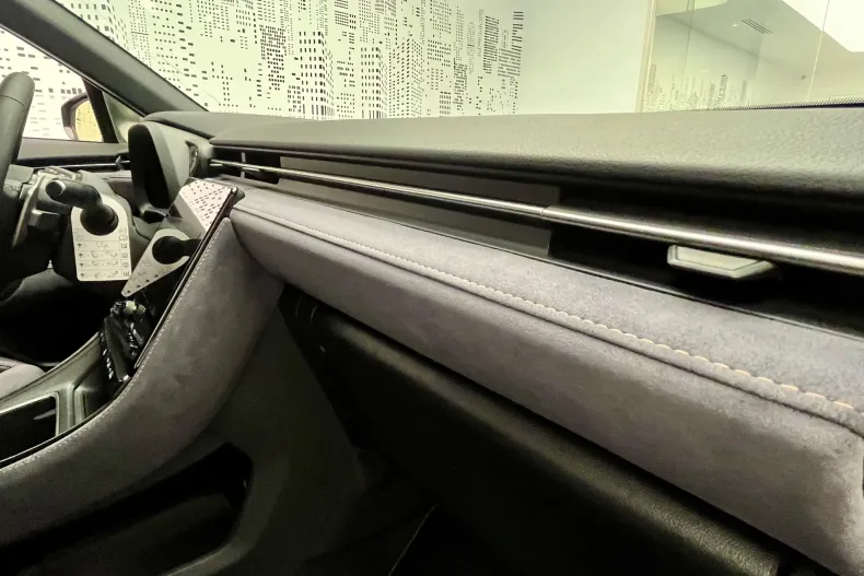 Lexus LBX din 2025 cu 6 km - oferta LEX180109 - foto 17