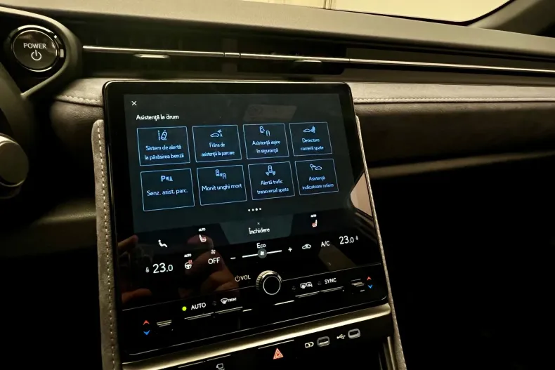 Lexus LBX din 2025 cu 6 km - oferta LEX180109 - foto 22