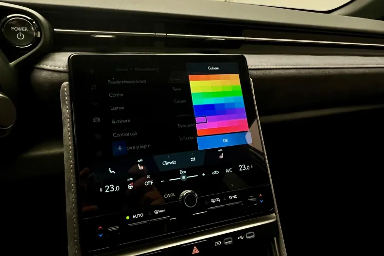 Lexus LBX din 2025 cu 6 km - oferta LEX180109 - foto 26