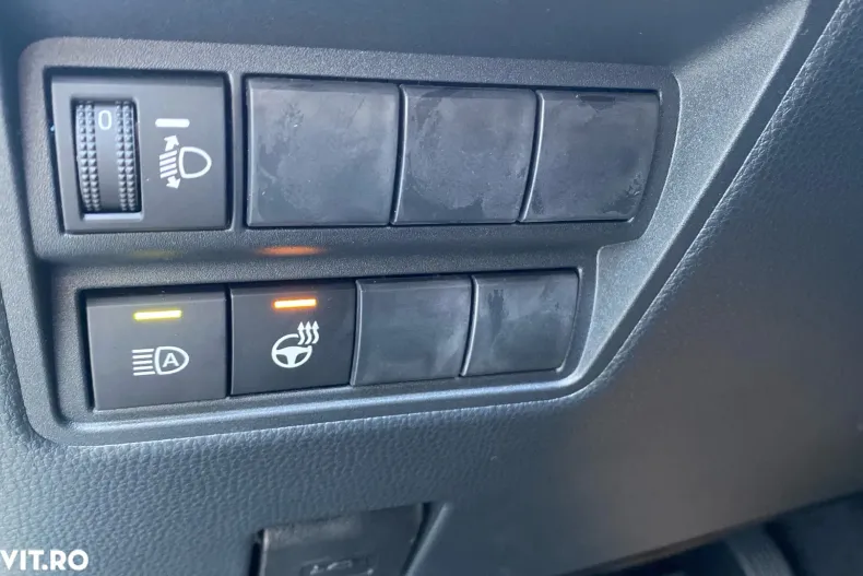 Toyota Yaris din 2025 cu 3.500 km - oferta TOY180111 - foto 12