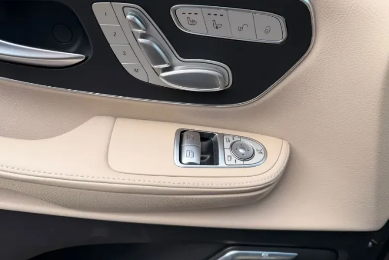 Mercedes-Benz V din 2023 cu 36.906 km - oferta MER180117 - foto 17