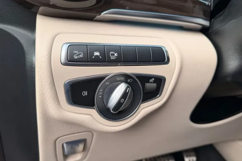 Mercedes-Benz V din 2023 cu 36.906 km - oferta MER180117 - foto 18