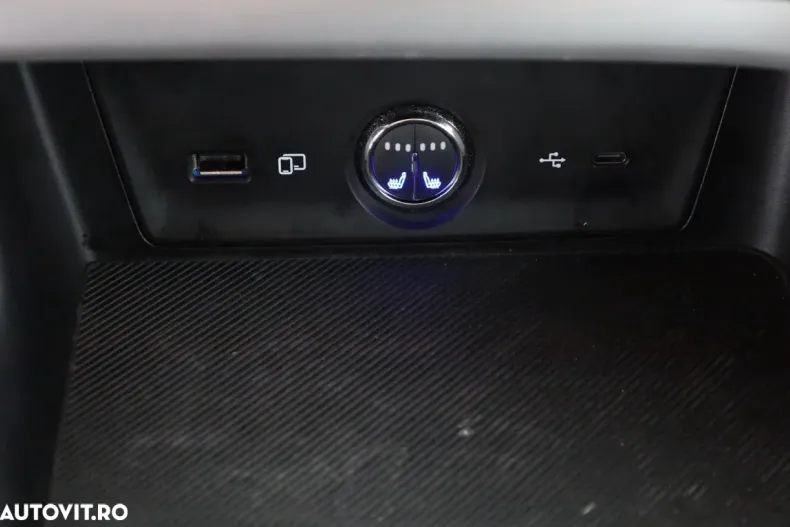 MG ZS din 2025 cu 9.482 km - oferta MG0180121 - foto 12