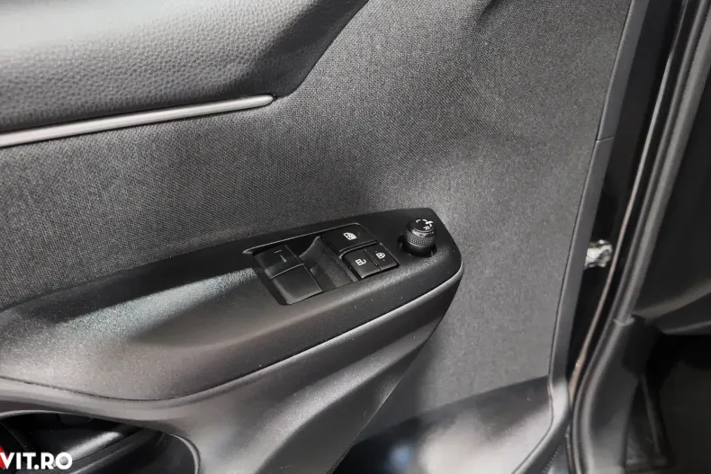 Toyota Yaris din 2022 cu 86.800 km - oferta TOY180125 - foto 18