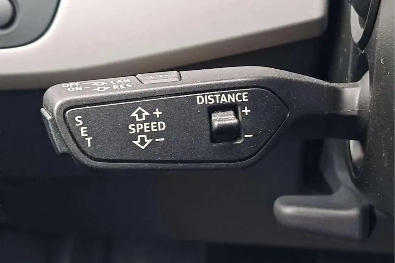 Audi A4 din 2021 cu 72.676 km - oferta AUD180130 - foto 21