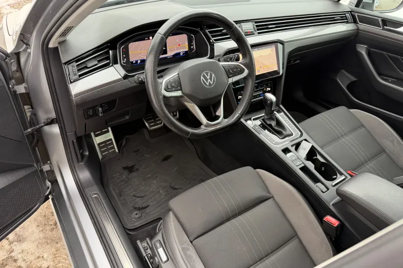 Volkswagen Passat Alltrack din 2022 cu 129.700 km - oferta VOL180132 - foto 6