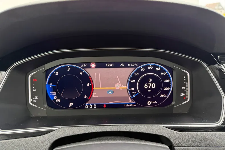 Volkswagen Passat Alltrack din 2022 cu 129.700 km - oferta VOL180132 - foto 15