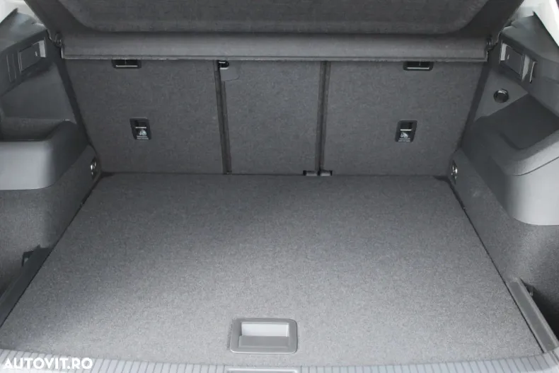 Volkswagen Tiguan din 2025 cu 6.800 km - oferta VOL180133 - foto 9
