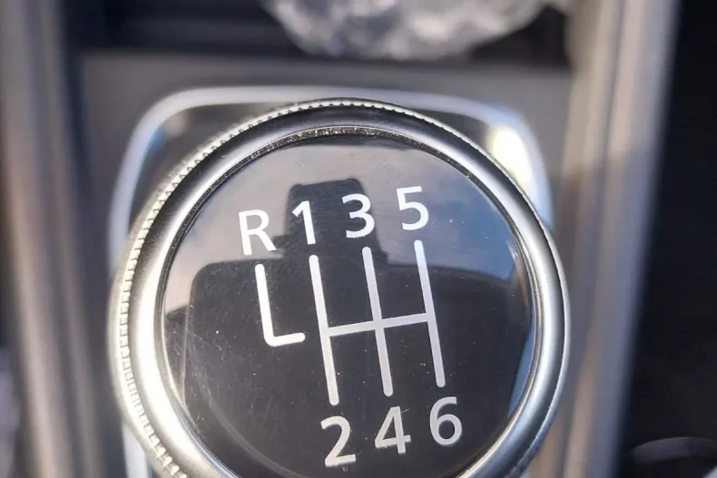 Renault Captur din 2024 cu 10 km - oferta REN180135 - foto 11