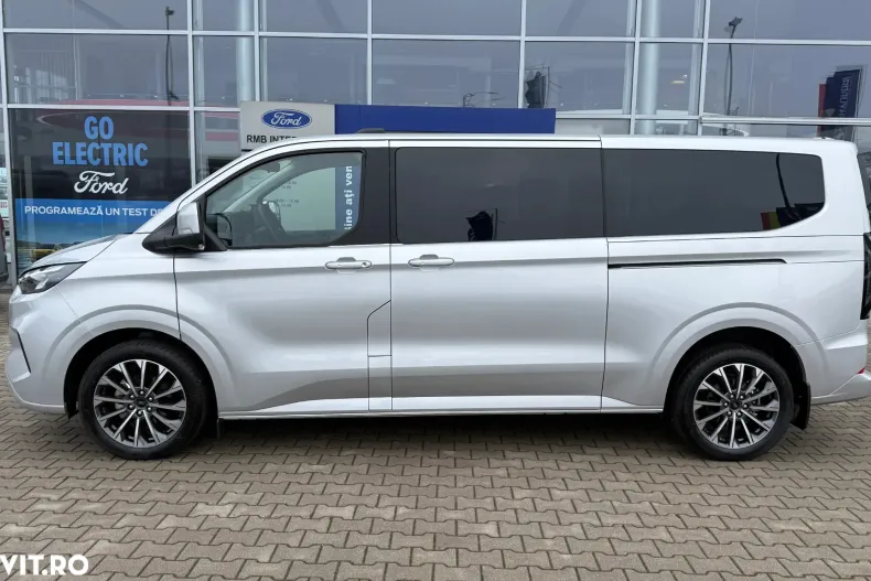 Ford Tourneo Custom din 2025 cu 1 km - oferta FOR180138 - foto 39