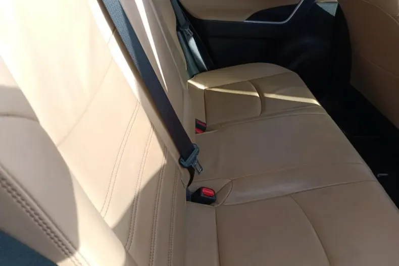 Toyota RAV4 din 2020 cu 103.565 km - oferta TOY180140 - foto 6