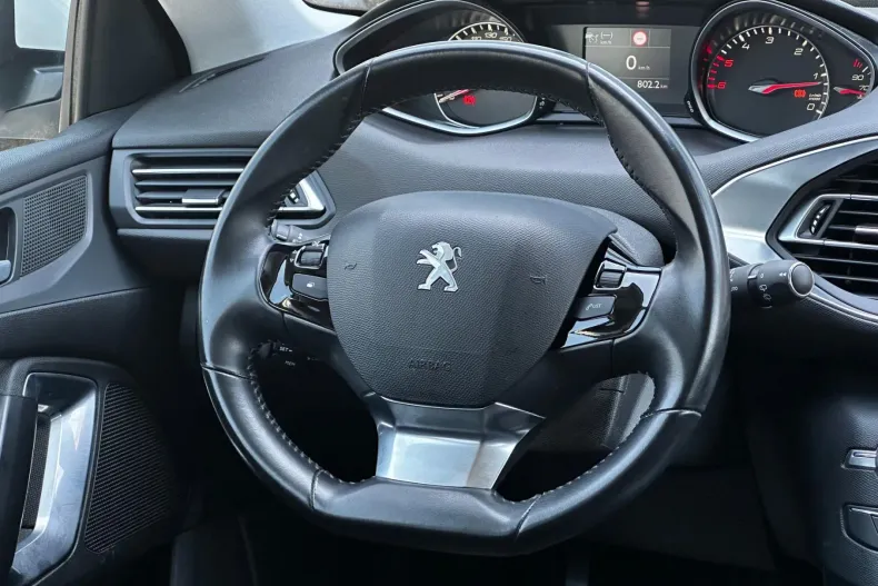 Peugeot 308 din 2021 cu 162.560 km - oferta PEU180148 - foto 10