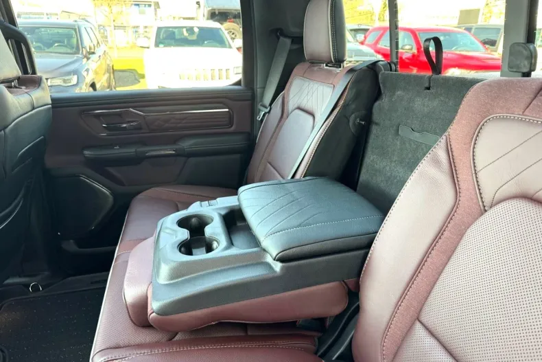 Dodge RAM din 2026 cu 20 km - oferta DOD180151 - foto 28