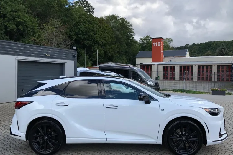 Lexus Seria RX din 2025 cu 10 km - oferta LEX180153 - foto 12