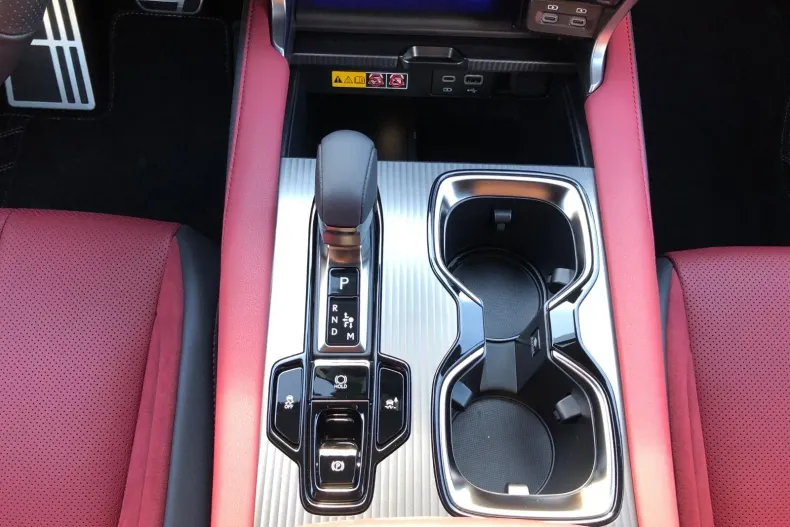 Lexus Seria RX din 2025 cu 10 km - oferta LEX180153 - foto 28