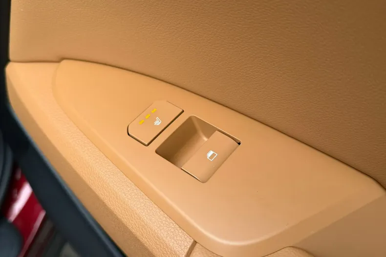 Kia Sportage din 2025 cu 3.700 km - oferta KIA180160 - foto 7