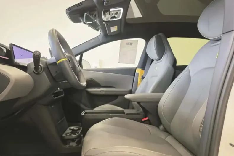 Lynk&Co 02 din 2024 cu 2 km - oferta LYN180166 - foto 10