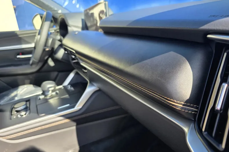 Mazda CX-60 din 2024 cu 2.000 km - oferta MAZ180167 - foto 13