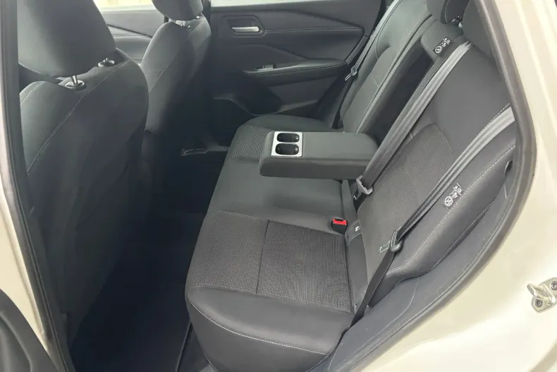 Nissan Qashqai din 2022 cu 107.000 km - oferta NIS180171 - foto 28