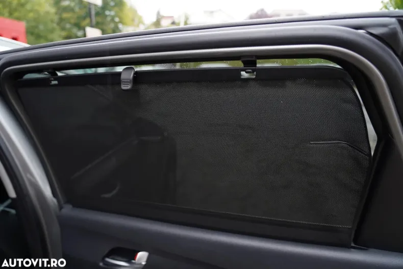 Hyundai SANTA FE din 2021 cu 137.216 km - oferta HYU180179 - foto 21