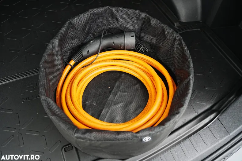 Toyota RAV4 din 2023 cu 89.900 km - oferta TOY180180 - foto 20