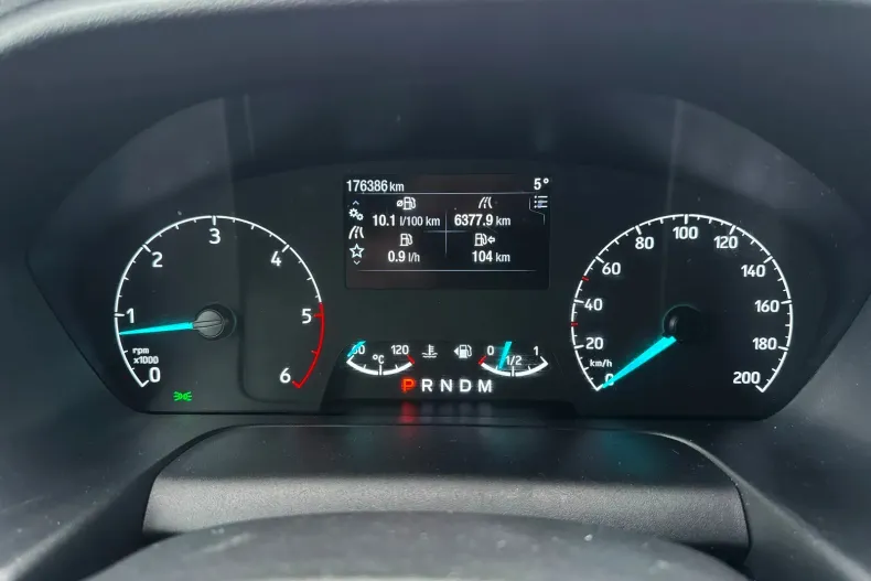 Ford Transit Custom din 2022 cu 176.386 km - oferta FOR180187 - foto 8