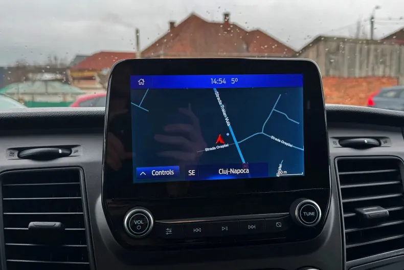 Ford Transit Custom din 2022 cu 176.386 km - oferta FOR180187 - foto 9