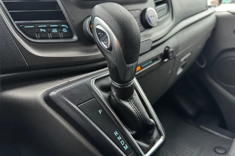 Ford Transit Custom din 2022 cu 176.386 km - oferta FOR180187 - foto 11