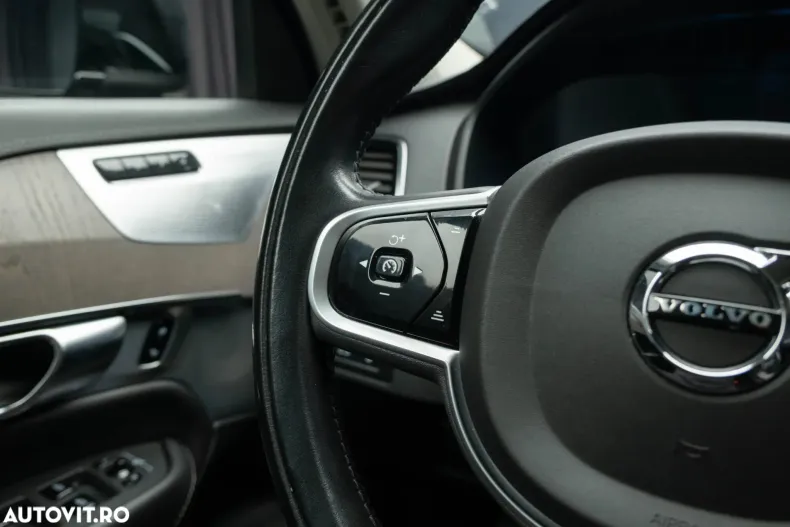 Volvo XC90 din 2022 cu 82.470 km - oferta VOL180192 - foto 18