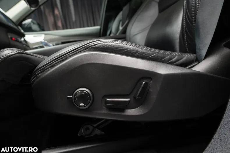 Volvo XC90 din 2022 cu 82.470 km - oferta VOL180192 - foto 24