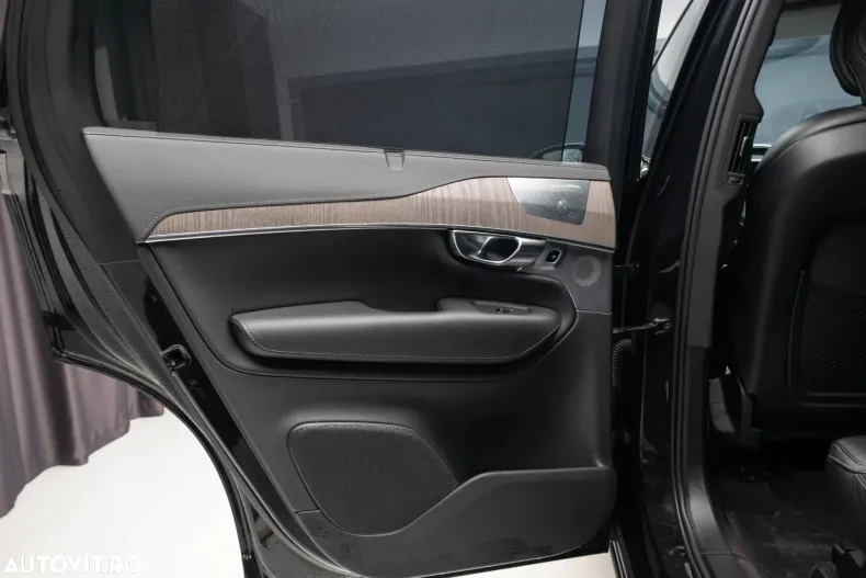 Volvo XC90 din 2022 cu 82.470 km - oferta VOL180192 - foto 28