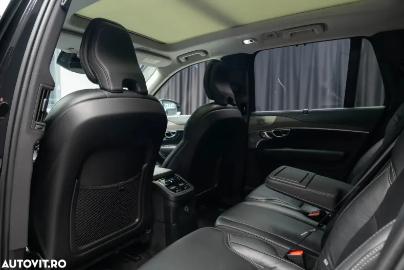 Volvo XC90 din 2022 cu 82.470 km - oferta VOL180192 - foto 31