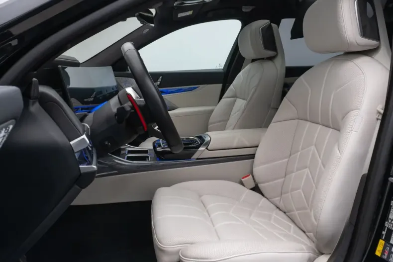 BMW M760 din 2024 cu 58.713 km - oferta BMW180205 - foto 37