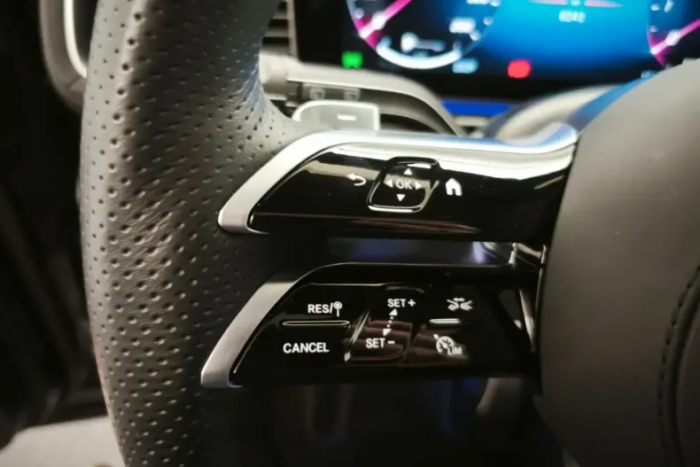 Mercedes-Benz GLS 450 (Clasa GLS) din 2024 cu 6.338 km - oferta MER180219 - foto 15