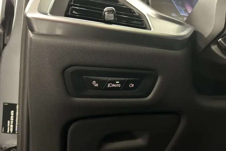 BMW X6 (Seria X) din 2025 cu 10.000 km - oferta BMW180220 - foto 32