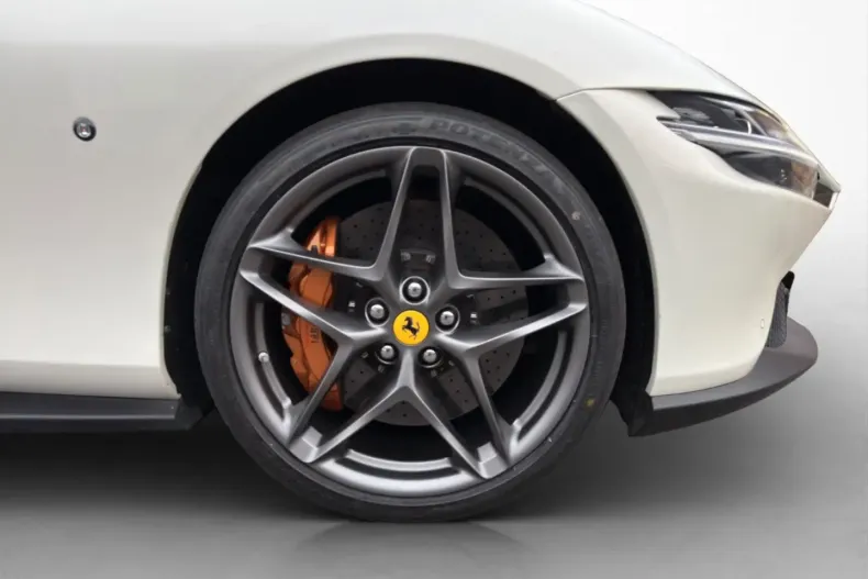 Ferrari Roma din 2024 cu 8.300 km - oferta FER180221 - foto 9