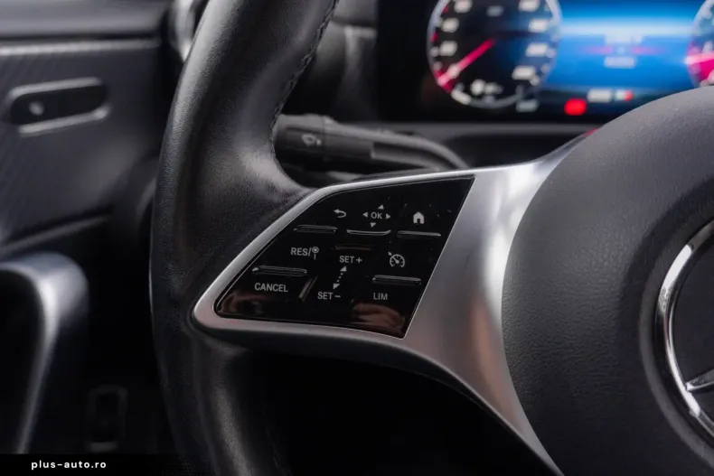 Mercedes-Benz A 220 din 2023 cu 41.221 km - oferta MER180227 - foto 17