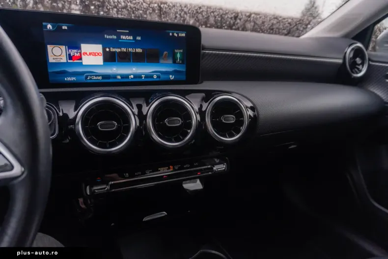 Mercedes-Benz A 220 din 2023 cu 41.221 km - oferta MER180227 - foto 19