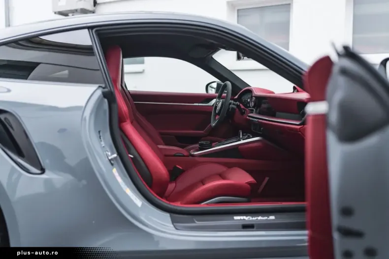Porsche 911 din 2024 cu 7.900 km - oferta POR180229 - foto 22
