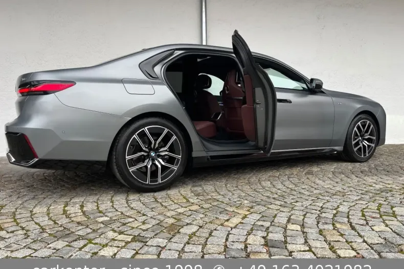 BMW 740 (Seria 7) din 2025 cu 12.805 km - oferta BMW180230 - foto 4