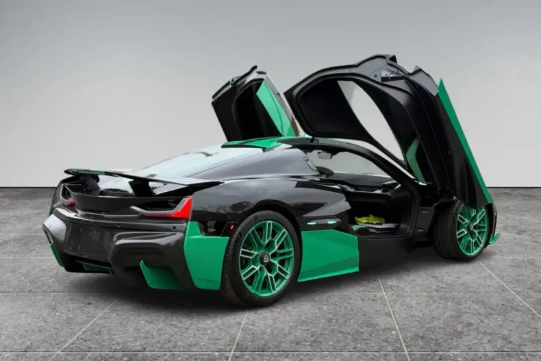 Rimac Nevera din 2023 cu 3.000 km - oferta RIM180234 - foto 3