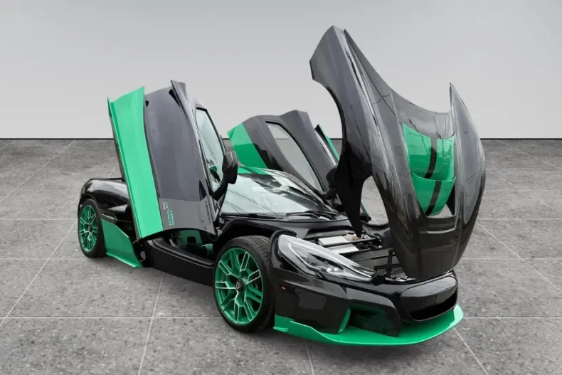 Rimac Nevera din 2023 cu 3.000 km - oferta RIM180234 - foto 20