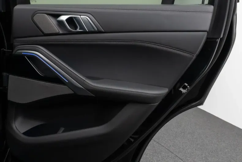 BMW X6 (Seria X) din 2022 cu 67.430 km - oferta BMW180235 - foto 32