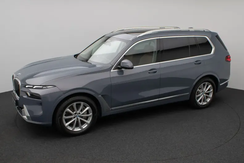 BMW X7 (Seria X) din 2022 cu 46.141 km - oferta BMW180237 - foto 14