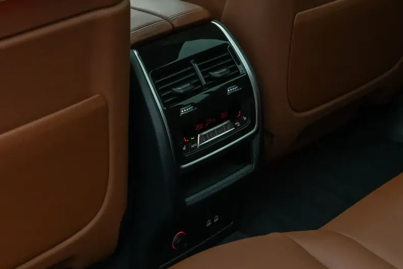 BMW X7 (Seria X) din 2022 cu 46.141 km - oferta BMW180237 - foto 28