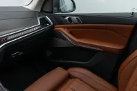 BMW X7 (Seria X) din 2022 cu 46.141 km - oferta BMW180237 - foto 31