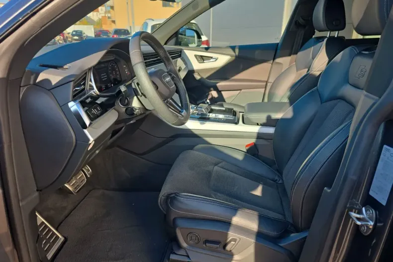 Audi Q8 din 2022 cu 76.584 km - oferta AUD180241 - foto 10