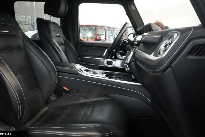 Mercedes-Benz G 63 AMG (Clasa G) din 2024 cu 22.500 km - oferta MER180242 - foto 10